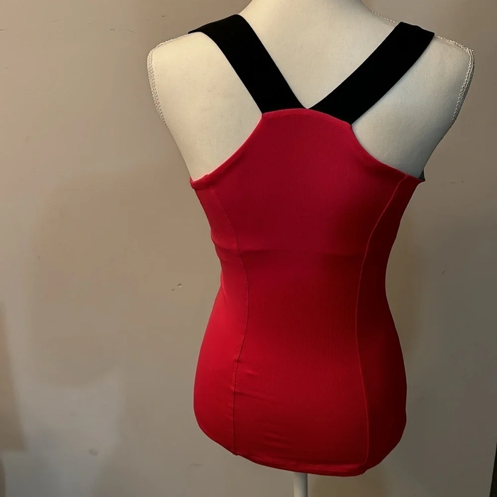 Ladies NIKE TANK - Picture 2 of 7